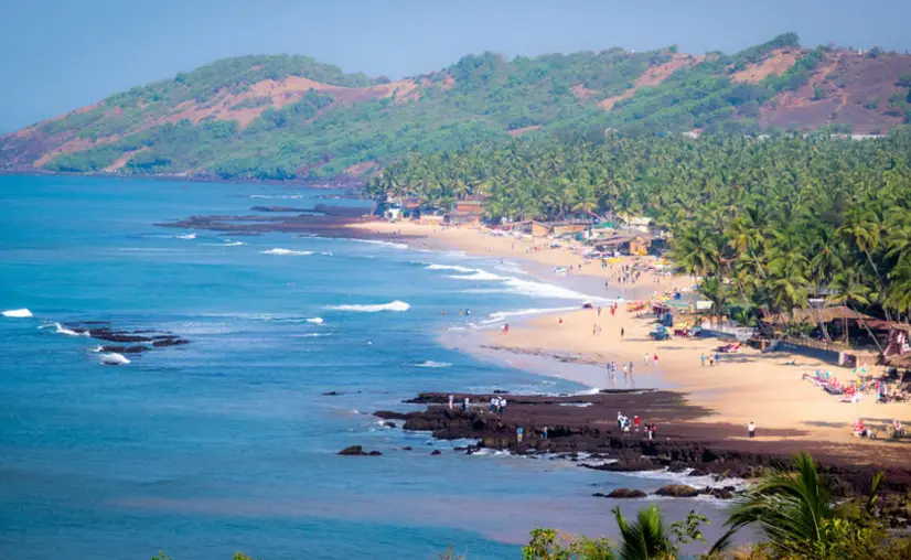 Anjuna Beach Guide: Flea Markets, Parties & More