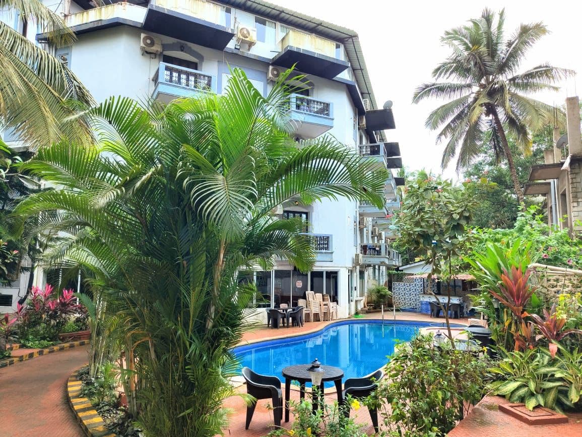 Guests at Windward Bay Resort